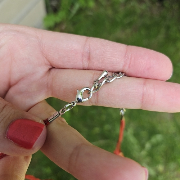 red stone and crystal necklace - Picture 3 of 4